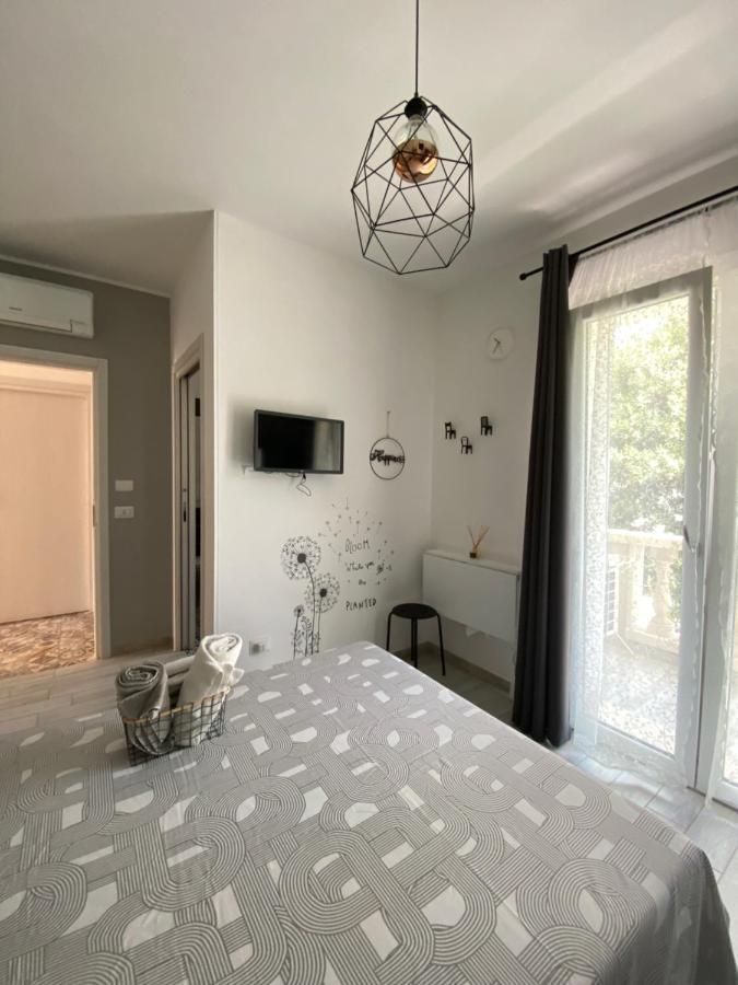 Bed&Go -Valigia Ξενοδοχείο Λέτσε Εξωτερικό φωτογραφία